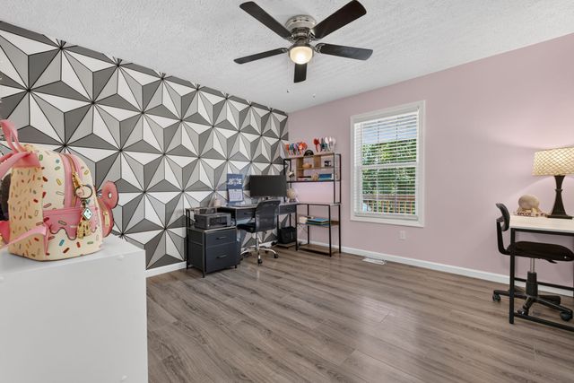 83 Farley Ln, Hartsville, TN 37074