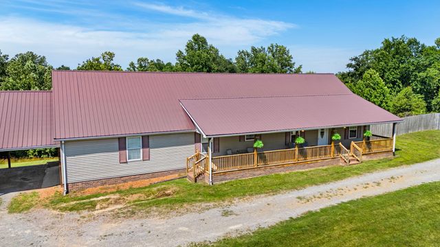 83 Farley Ln, Hartsville, TN 37074