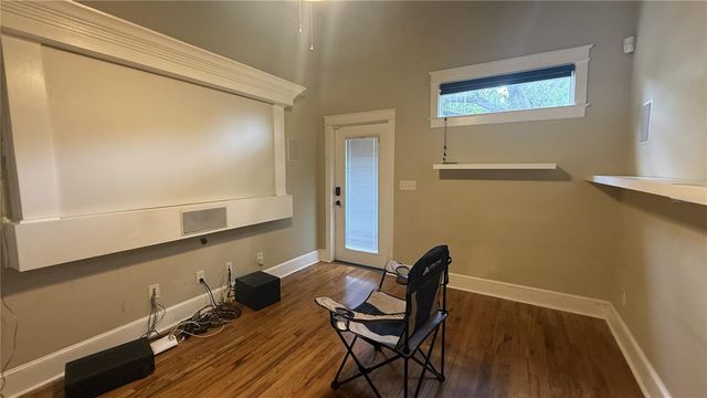1016 E POWHATAN AVENUE, Tampa, FL 33604
