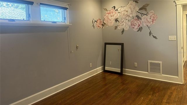1016 E POWHATAN AVENUE, Tampa, FL 33604