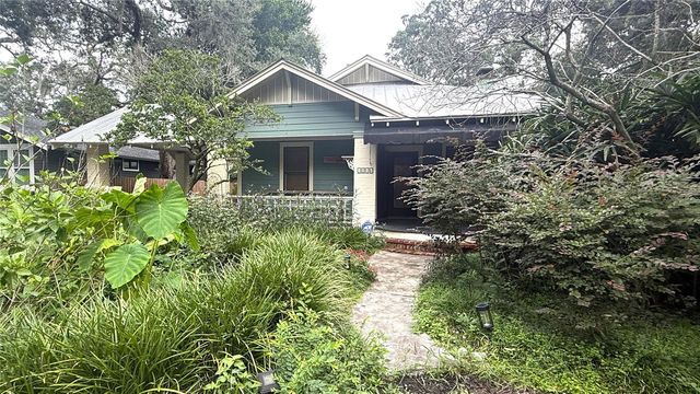 1016 E POWHATAN AVENUE, Tampa, FL 33604