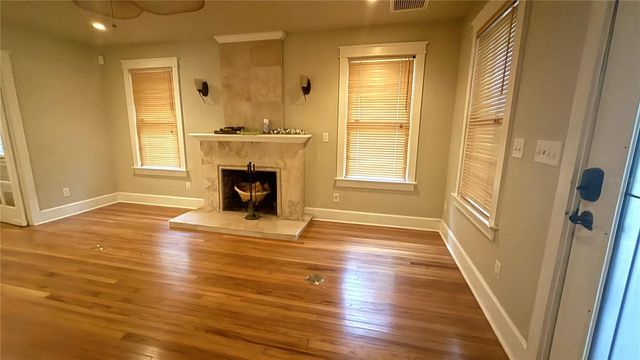 1016 E POWHATAN AVENUE, Tampa, FL 33604