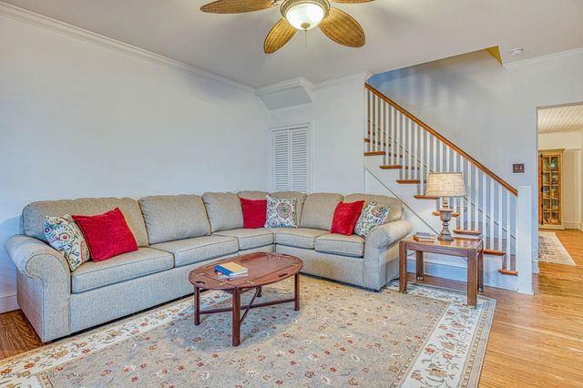 124 Main Avenue, Ocean Grove, NJ 07756