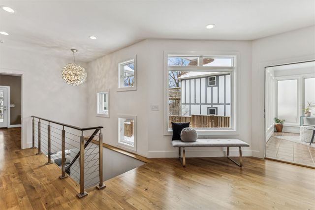 5740 Walnut Hill Avenue, Des Moines, IA 50312