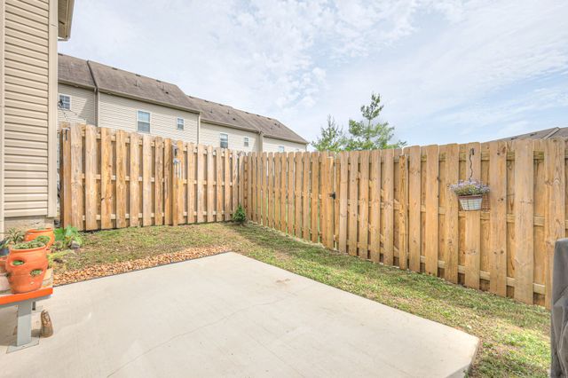 2013 Abbingdon Way, Old Hickory, TN 37138