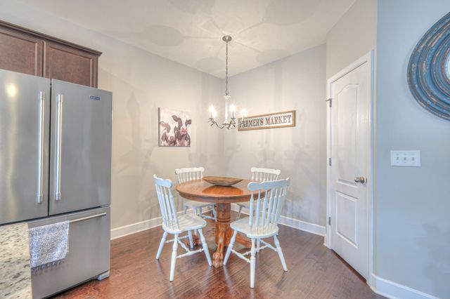 2013 Abbingdon Way, Old Hickory, TN 37138