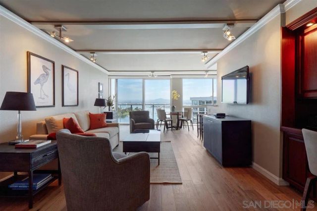 1720 Avenida Del Mundo 1607, Coronado, CA 92118