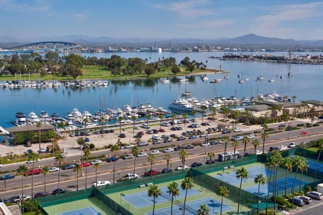 1720 Avenida Del Mundo 1607, Coronado, CA 92118