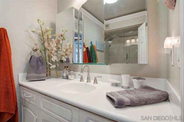1720 Avenida Del Mundo 1607, Coronado, CA 92118