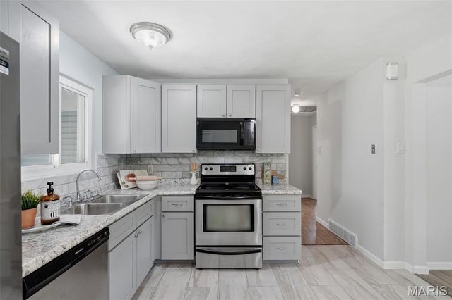 3026 Nettie Drive, Unincorporated, MO 63129