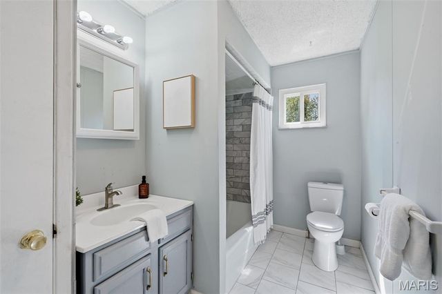 3026 Nettie Drive, Unincorporated, MO 63129
