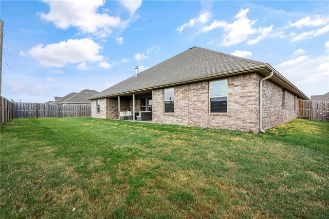 2331 Jazz Avenue, Bentonville, AR 72712