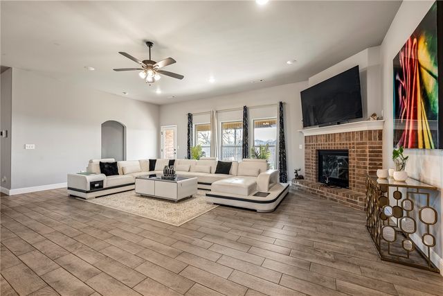 2331 Jazz Avenue, Bentonville, AR 72712