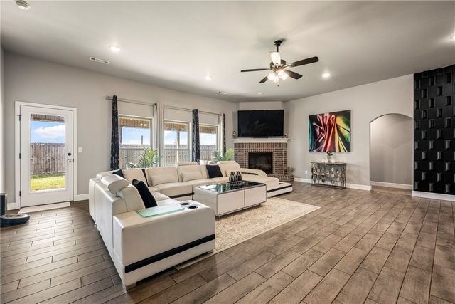 2331 Jazz Avenue, Bentonville, AR 72712