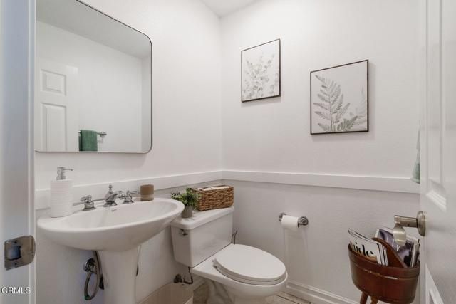 664 Corte Regalo, Camarillo, CA 93010