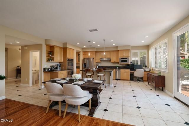 664 Corte Regalo, Camarillo, CA 93010