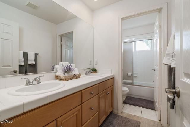 664 Corte Regalo, Camarillo, CA 93010