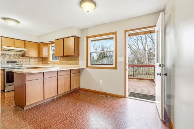 2041 Northgate Court NW, Rochester, MN 55901