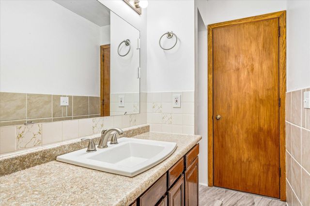 2041 Northgate Court NW, Rochester, MN 55901