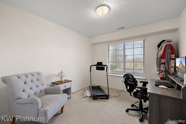 45519 Hidden View Court, Utica, MI 48315