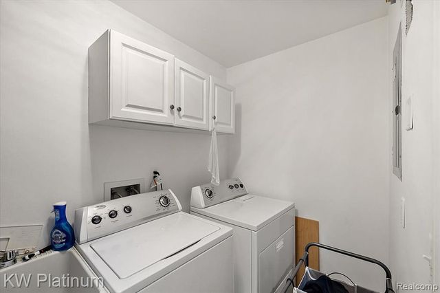 45519 Hidden View Court, Utica, MI 48315