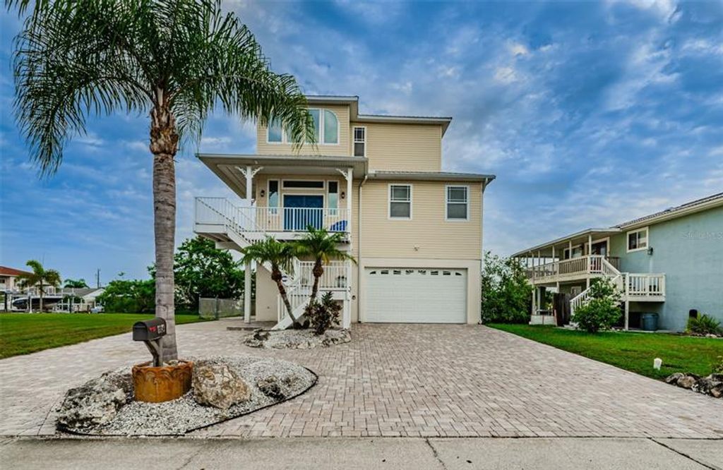 6543 Louise COURT, Hudson, FL 34667