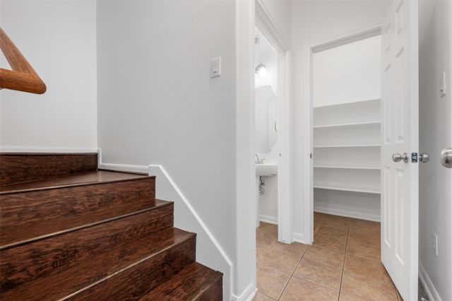 10135 W Palm Lake Drive, Houston, TX 77034