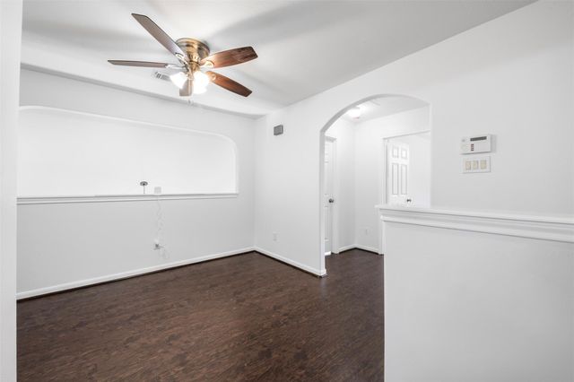 10135 W Palm Lake Drive, Houston, TX 77034