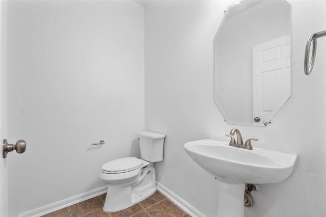 10135 W Palm Lake Drive, Houston, TX 77034