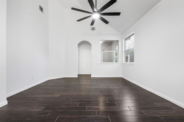 10135 W Palm Lake Drive, Houston, TX 77034