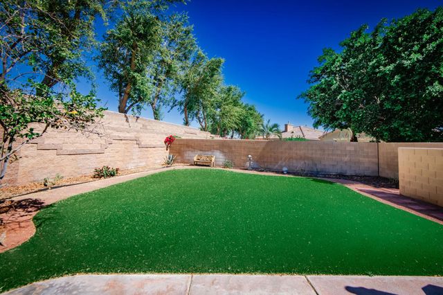 80060 Kinghorn Court, Indio, CA 92201