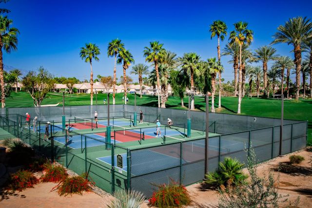 80060 Kinghorn Court, Indio, CA 92201