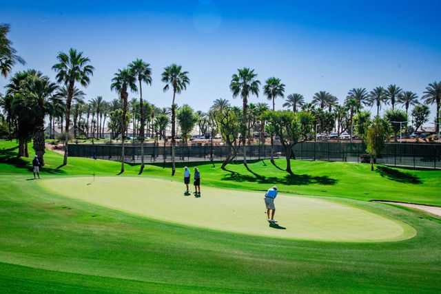 80060 Kinghorn Court, Indio, CA 92201