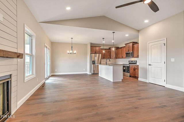 116 Emerald Drive, Greeneville, TN 37745