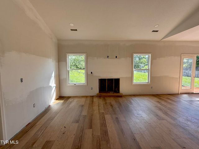 116 Emerald Drive, Greeneville, TN 37745