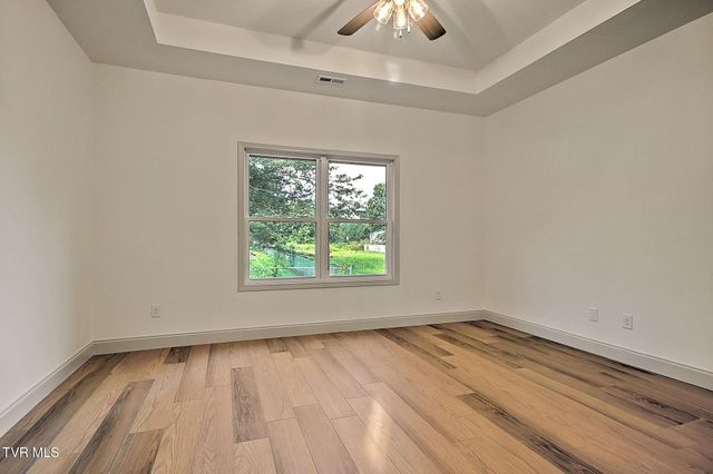 116 Emerald Drive, Greeneville, TN 37745