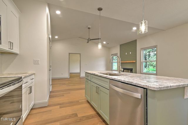 116 Emerald Drive, Greeneville, TN 37745