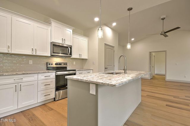 116 Emerald Drive, Greeneville, TN 37745
