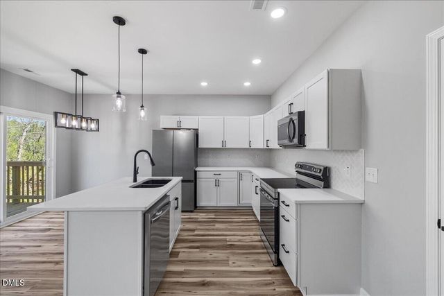 17 Runneymede Place, Smithfield, NC 27577