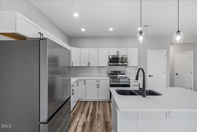 17 Runneymede Place, Smithfield, NC 27577