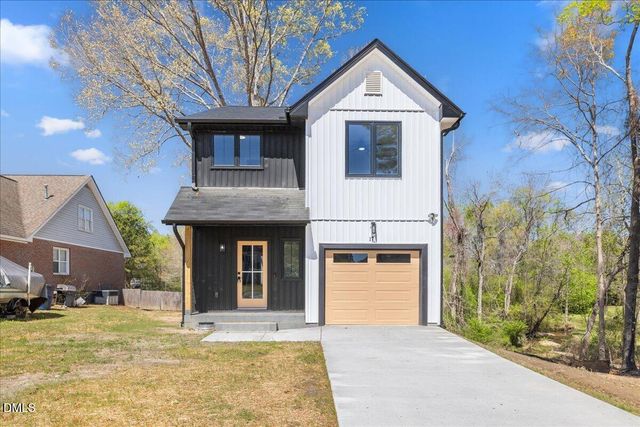 17 Runneymede Place, Smithfield, NC 27577