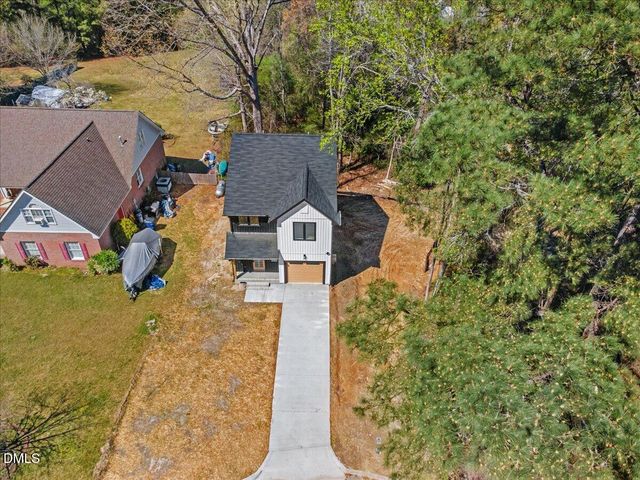 17 Runneymede Place, Smithfield, NC 27577
