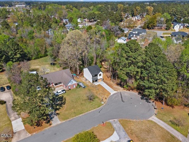 17 Runneymede Place, Smithfield, NC 27577