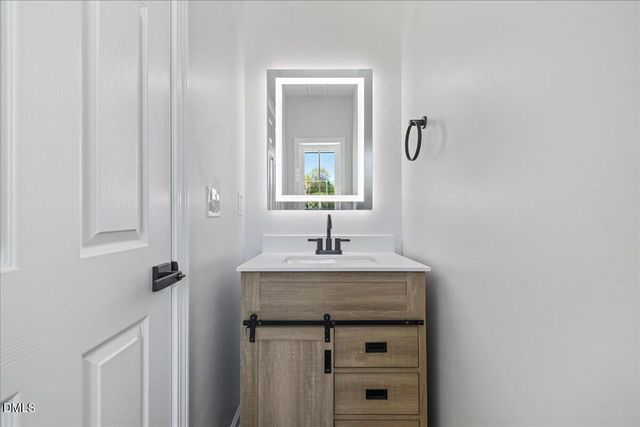 17 Runneymede Place, Smithfield, NC 27577