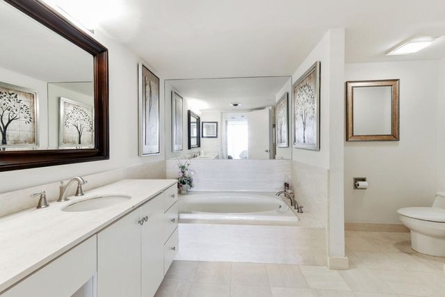 4201 N Ocean Boulevard 1406, Boca Raton, FL 33431