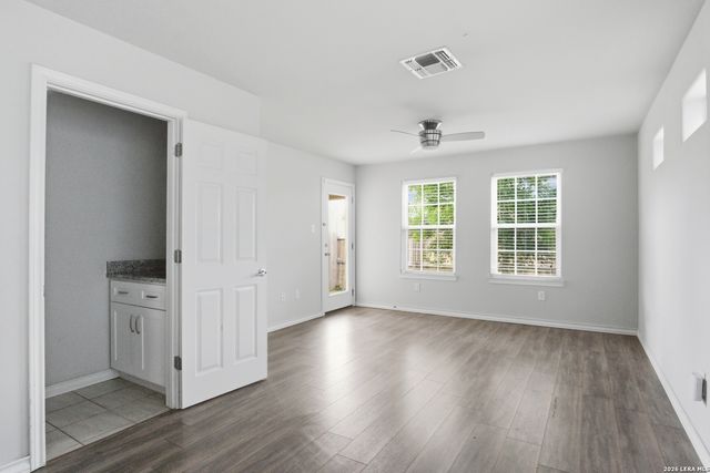 6714 UTOPIA HTS, San Antonio, TX 78223