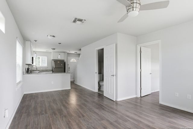 6714 UTOPIA HTS, San Antonio, TX 78223