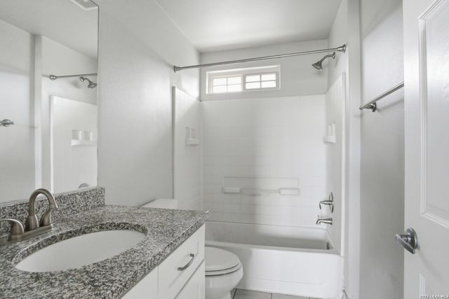 6714 UTOPIA HTS, San Antonio, TX 78223