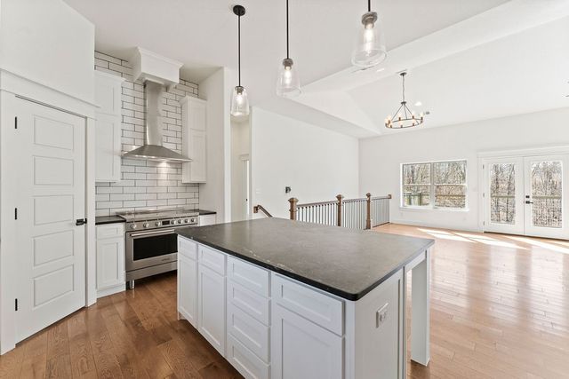 11 Pagham Lane, Bella Vista, AR 72714