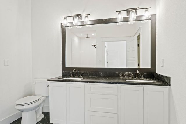 11 Pagham Lane, Bella Vista, AR 72714